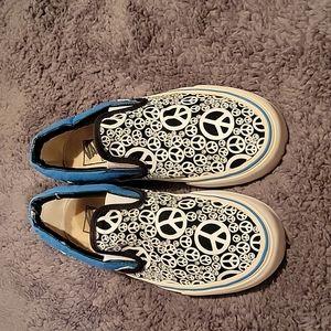 Custom Vans Peace ✌️  Size 7.5